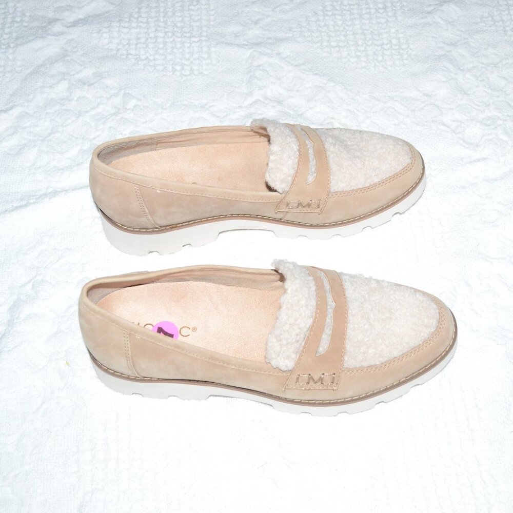 Vionic Women's 7 Cheryl Padded Insole Comfort Penny Loafers Tan Shearling